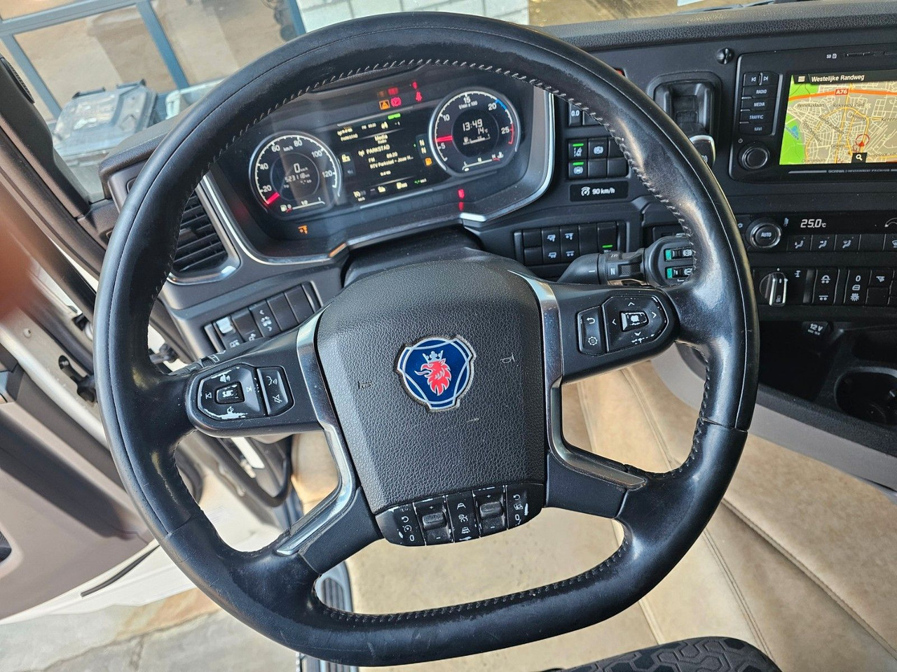 Scania R500 High NGS 6x2 - Тягач: фото 4 Scania R500 High NGS 6x2 - Тягач: фото 4