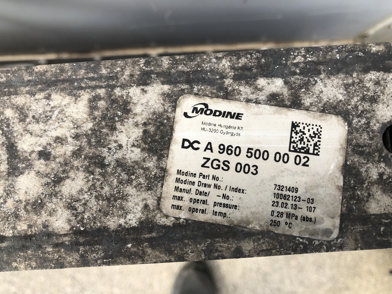 RADIATOR,INTERCOOLER,ADBLUE CONTAINER ACTROS MP4 - Радиатор для Грузовиков: фото 4 RADIATOR,INTERCOOLER,ADBLUE CONTAINER ACTROS MP4 - Радиатор для Грузовиков: фото 4