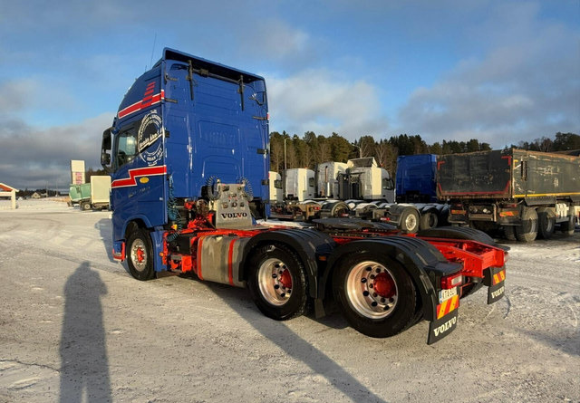 Volvo FH750 Globe XL 6x4 - Тягач: фото 5 Volvo FH750 Globe XL 6x4 - Тягач: фото 5