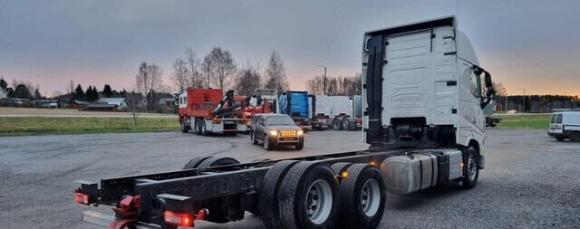 Volvo FH540 6X4 Globe XL - Грузовик-шасси: фото 4 Volvo FH540 6X4 Globe XL - Грузовик-шасси: фото 4
