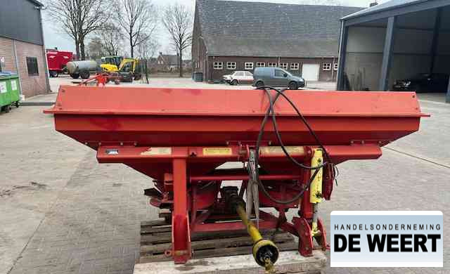 Lely centerliner stooier , front aandrijving - Разбрасыватель удобрений: фото 4 Lely centerliner stooier , front aandrijving - Разбрасыватель удобрений: фото 4