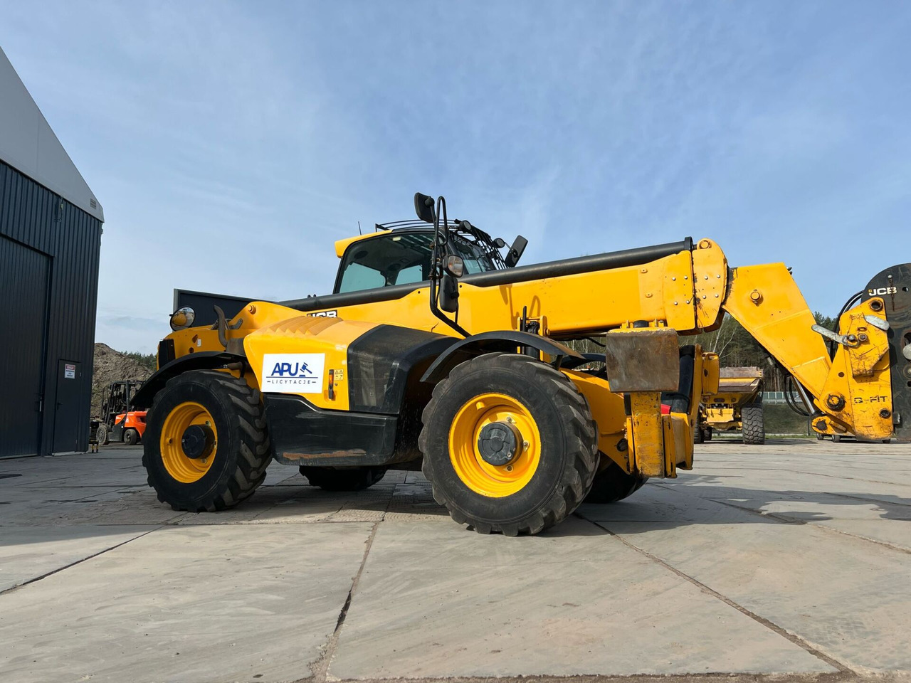JCB 540-140 - Телескопический погрузчик: фото 3 JCB 540-140 - Телескопический погрузчик: фото 3