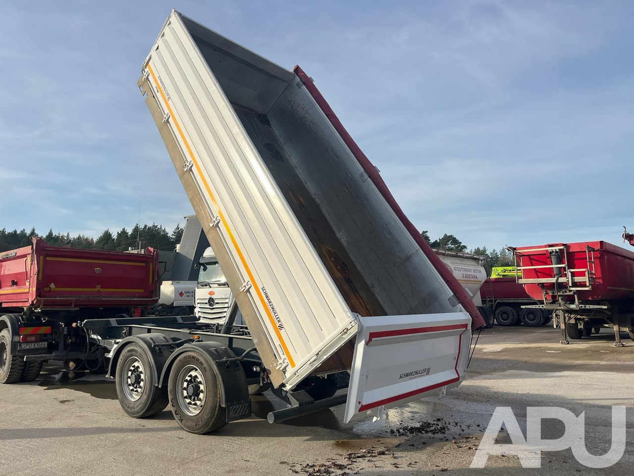 PRZYCZEPA SCHWARZMÜLLER - Самосвальный прицеп: фото 1 PRZYCZEPA SCHWARZMÜLLER - Самосвальный прицеп: фото 1