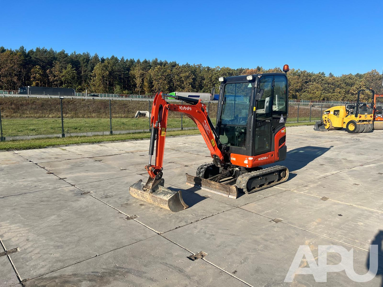 Mini koparka KUBOTA KX018-4 - Мини-экскаватор: фото 1 Mini koparka KUBOTA KX018-4 - Мини-экскаватор: фото 1