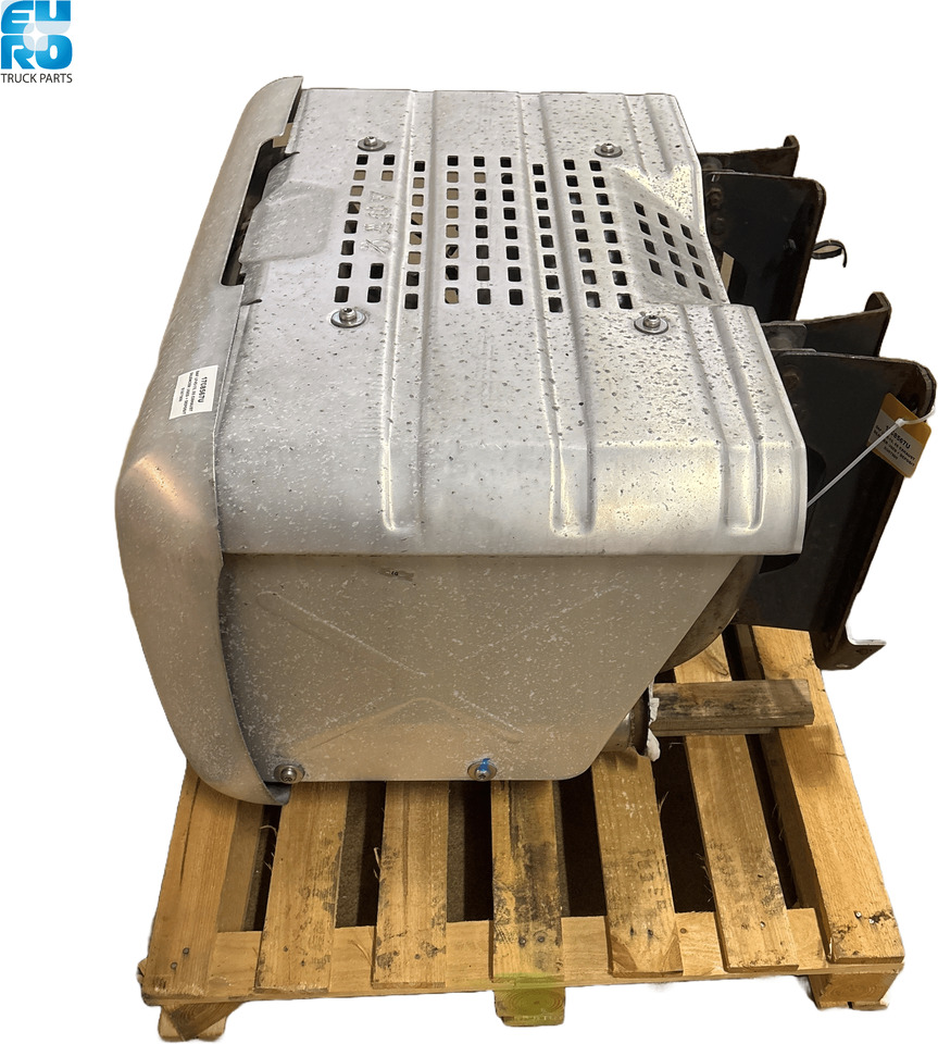 DAF LF45-55, E6 EXHAUST SILENCER USED + DEPOSIT 1708567U - Выхлопная труба для Грузовиков: фото 3 DAF LF45-55, E6 EXHAUST SILENCER USED + DEPOSIT 1708567U - Выхлопная труба для Грузовиков: фото 3