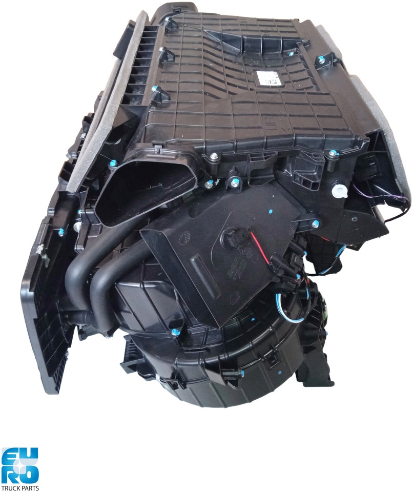 DAF XF 106 VERWARMING, CCC 2017- NIEUW 2302628 - Радиатор для Грузовиков: фото 4 DAF XF 106 VERWARMING, CCC 2017- NIEUW 2302628 - Радиатор для Грузовиков: фото 4