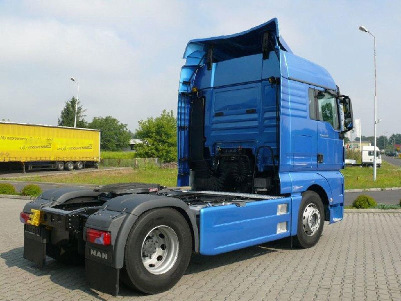 MAN TGA TGX ZIJSKIRT SET WB 3600MM EURO 3-5 PRIMER 000078 - Кузов и экстерьер для Грузовиков: фото 4 MAN TGA TGX ZIJSKIRT SET WB 3600MM EURO 3-5 PRIMER 000078 - Кузов и экстерьер для Грузовиков: фото 4