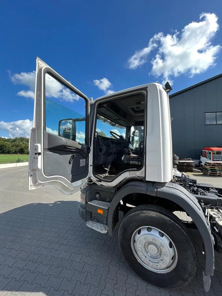 Scania Scania P124 360 1998 6x4 - Тягач: фото 2 Scania Scania P124 360 1998 6x4 - Тягач: фото 2