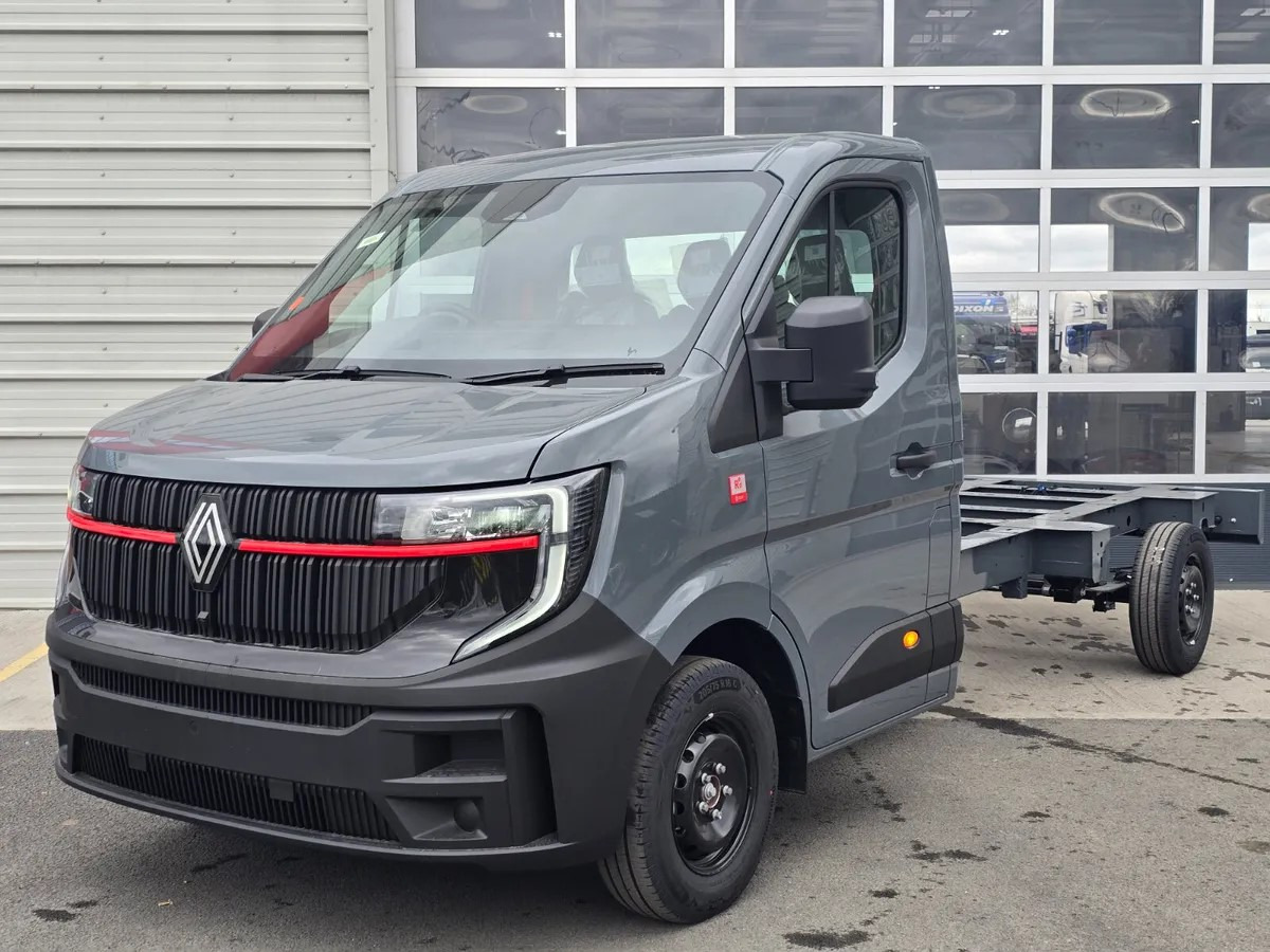 2025 Renault Master Chassis and Cab 150BHP - Грузовик-шасси: фото 2 2025 Renault Master Chassis and Cab 150BHP - Грузовик-шасси: фото 2
