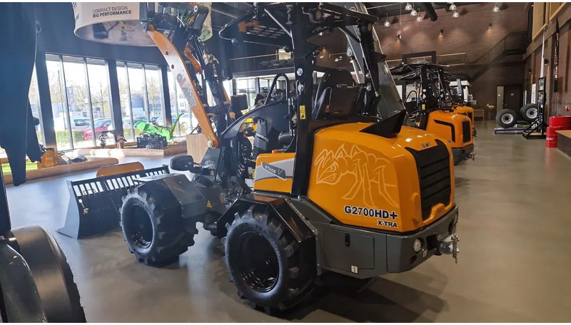 Giant Jubileum modellen G2500 HD & G2700 HD - Компактный фронтальный погрузчик: фото 3 Giant Jubileum modellen G2500 HD & G2700 HD - Компактный фронтальный погрузчик: фото 3