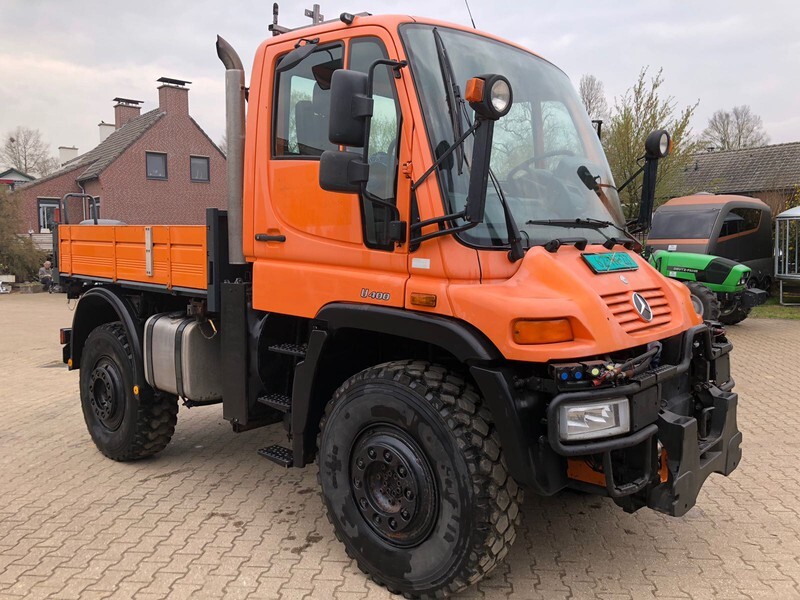 Грузовик бортовой/ Платформа, Коммунальная/ Специальная техника Mercedes-Benz Unimog U400: фото 12 Грузовик бортовой/ Платформа, Коммунальная/ Специальная техника Mercedes-Benz Unimog U400: фото 12