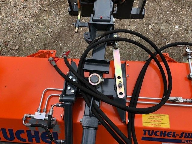 Plus 590-150 Tuchel - Щетка для Сельскохозяйственной техники: фото 3 Plus 590-150 Tuchel - Щетка для Сельскохозяйственной техники: фото 3