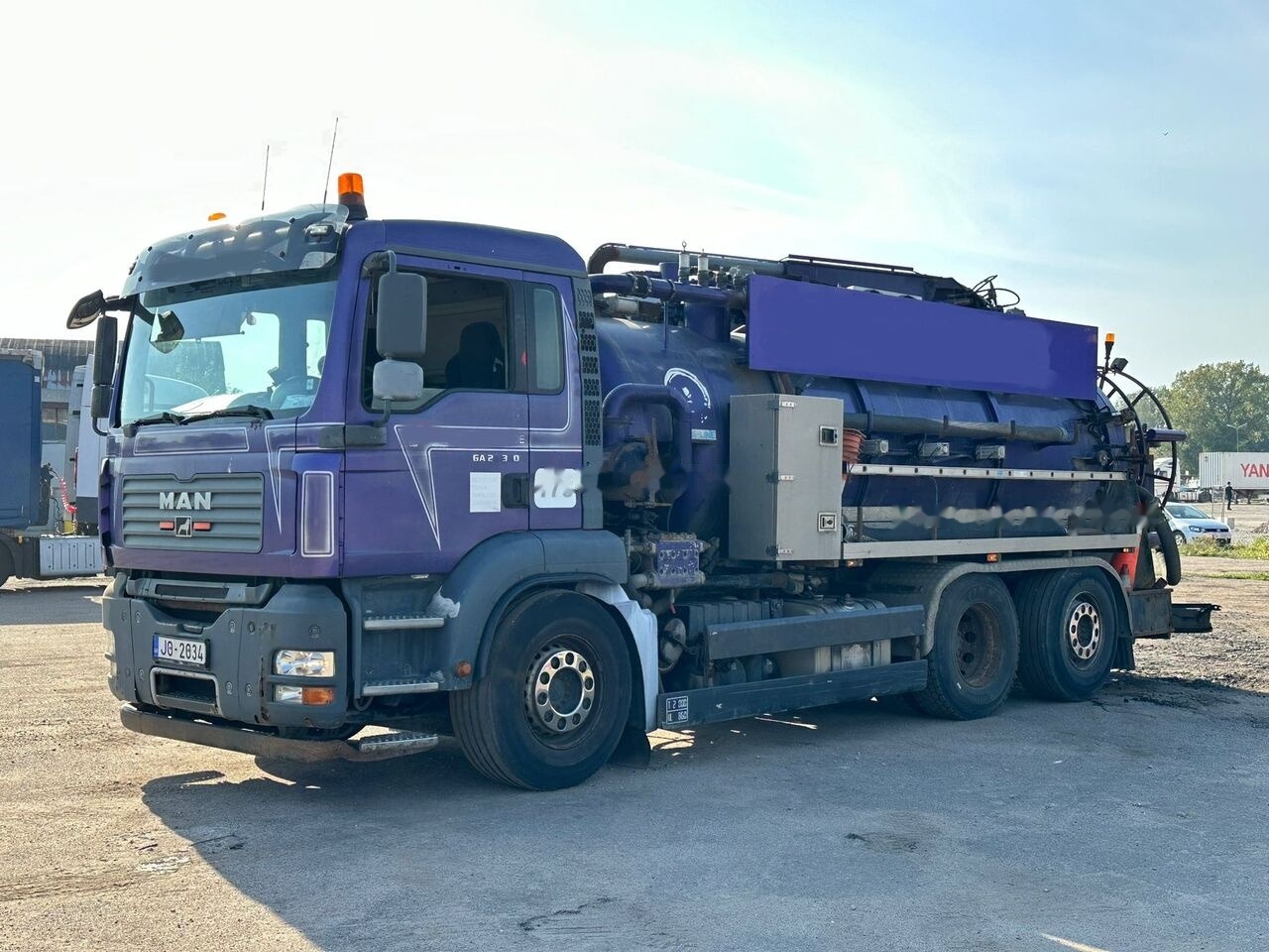 MAN TGA 26.360 - Ассенизатор: фото 2 MAN TGA 26.360 - Ассенизатор: фото 2