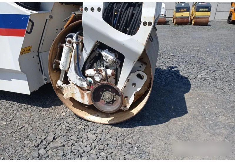 Каток Bomag BW 154 AP: фото 10