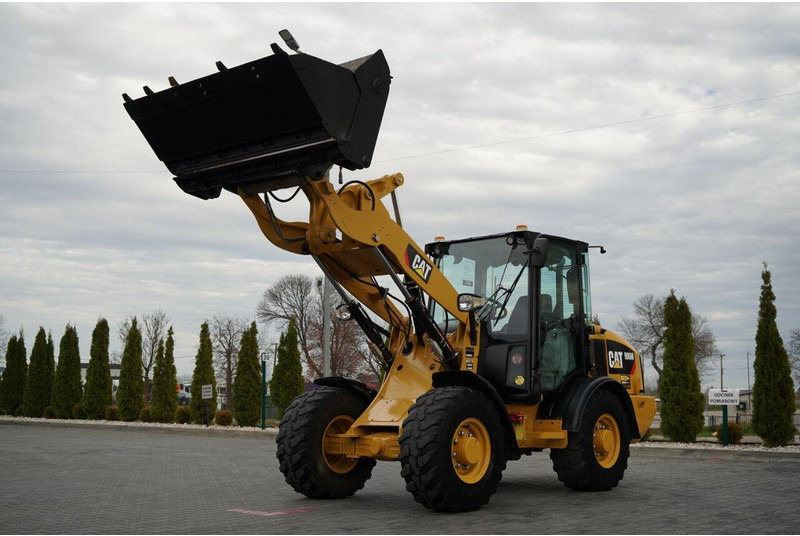 Caterpillar 906M / ŁADOWARKA KOŁOWA / 2019 ROK / ŁYŻKA SZCZĘKOWA / - Колёсный погрузчик: фото 2 Caterpillar 906M / ŁADOWARKA KOŁOWA / 2019 ROK / ŁYŻKA SZCZĘKOWA / - Колёсный погрузчик: фото 2