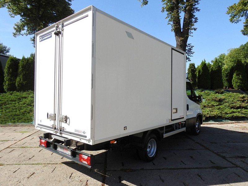 Iveco DAILY 35C15 KONTENER CHŁODNIA -12*C ZASILANIE 230V BLIŹNIACZE KO - Фургон-рефрижератор: фото 3 Iveco DAILY 35C15 KONTENER CHŁODNIA -12*C ZASILANIE 230V BLIŹNIACZE KO - Фургон-рефрижератор: фото 3