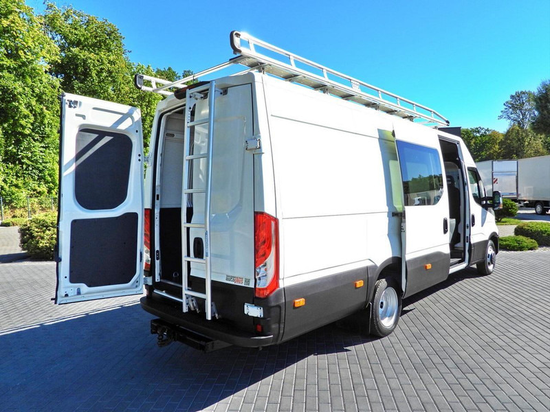 Iveco DAILY 35C17 FURGON BRYGADÓWKA 6 MIEJSC TEMPOMAT BLIŹNIACZE KOŁA - Фургон с закрытым кузовом: фото 3 Iveco DAILY 35C17 FURGON BRYGADÓWKA 6 MIEJSC TEMPOMAT BLIŹNIACZE KOŁA - Фургон с закрытым кузовом: фото 3