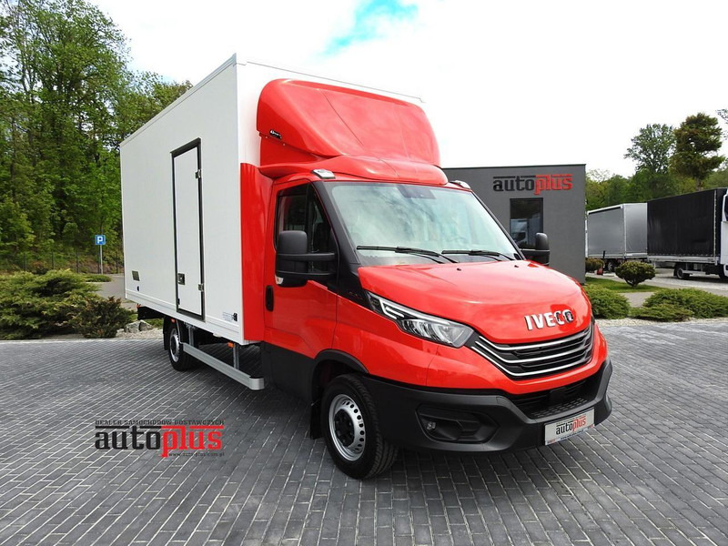 Iveco DAILY 35S18 NOWY KONTENER 10 PALET TEMPOMAT NAWIGACJA KLIMATYZAC - Фургон с закрытым кузовом: фото 1 Iveco DAILY 35S18 NOWY KONTENER 10 PALET TEMPOMAT NAWIGACJA KLIMATYZAC - Фургон с закрытым кузовом: фото 1