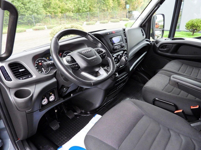 Iveco DAILY 50C18 PLANDEKA 14 PALET WEBASTO TEMPOMAT PNEUMATYKA BLIŹNI - Тентованный фургон: фото 2 Iveco DAILY 50C18 PLANDEKA 14 PALET WEBASTO TEMPOMAT PNEUMATYKA BLIŹNI - Тентованный фургон: фото 2