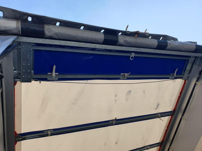 Тентованный грузовик Iveco DAILY 72C18 70C18 HI-MATIC 1.HAND: фото 8