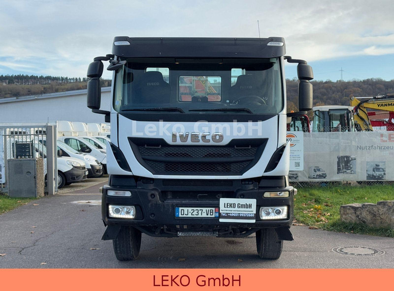 Iveco Trakker 450 Mit Kran( Palfinger PK 22002 .EH) - Грузовик бортовой/ Платформа, Автоманипулятор: фото 3 Iveco Trakker 450 Mit Kran( Palfinger PK 22002 .EH) - Грузовик бортовой/ Платформа, Автоманипулятор: фото 3