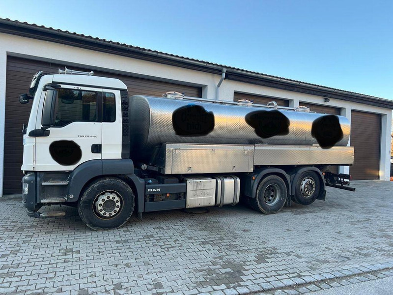 MAN 26.440 Milch - Грузовик-цистерна: фото 1 MAN 26.440 Milch - Грузовик-цистерна: фото 1