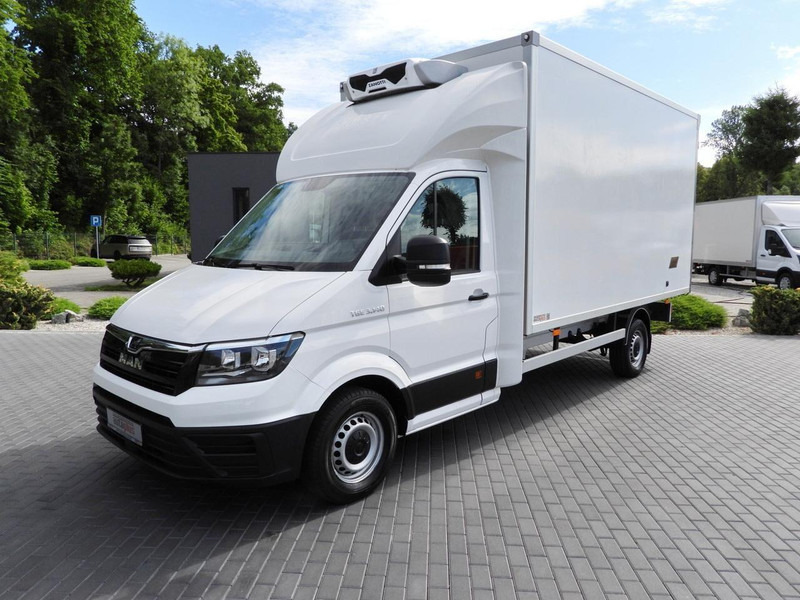 Фургон-рефрижератор MAN TGE 3.140 CHŁODNIA KONTENER -1*C 8 PALET FUNKCJA GRZANIA TEMPOMA: фото 18 Фургон-рефрижератор MAN TGE 3.140 CHŁODNIA KONTENER -1*C 8 PALET FUNKCJA GRZANIA TEMPOMA: фото 18