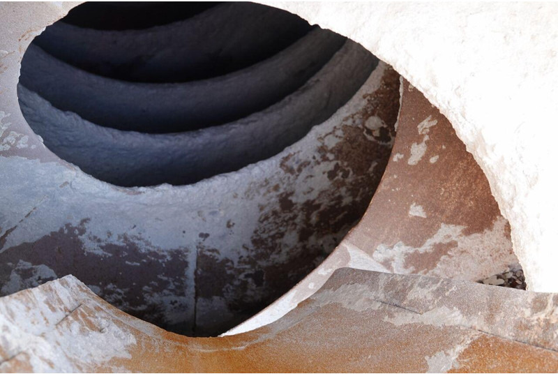 Автобетоносмеситель MAN TGS 32.420 / 8x4 / BETONOMIESZARKA IMER / GRUSZKA 9M3 / 2018 RO: фото 20 Автобетоносмеситель MAN TGS 32.420 / 8x4 / BETONOMIESZARKA IMER / GRUSZKA 9M3 / 2018 RO: фото 20