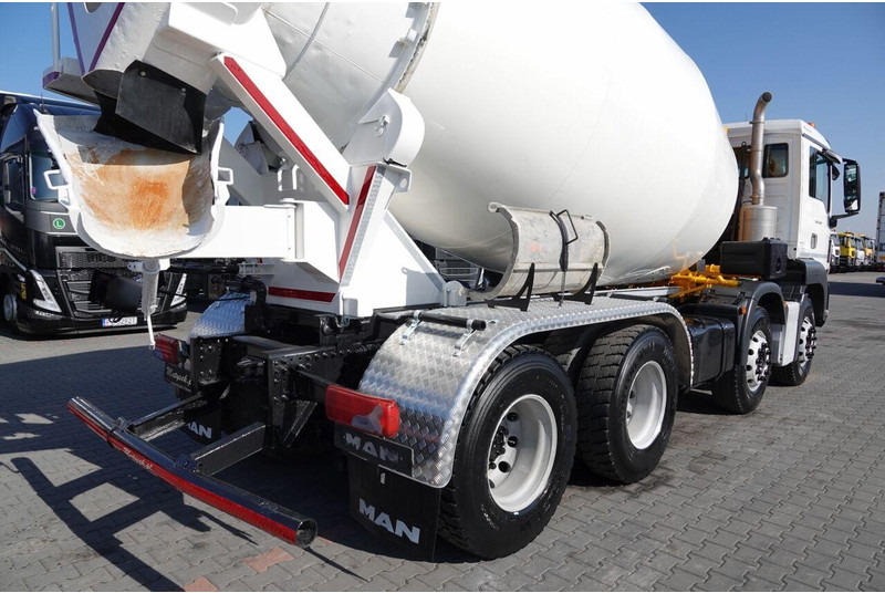 Автобетоносмеситель MAN TGS 32.420 / 8x4 / BETONOMIESZARKA IMER / GRUSZKA 9M3 / 2018 RO: фото 15 Автобетоносмеситель MAN TGS 32.420 / 8x4 / BETONOMIESZARKA IMER / GRUSZKA 9M3 / 2018 RO: фото 15