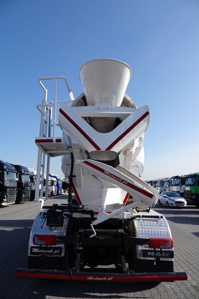 Автобетоносмеситель MAN TGS 32.420 / 8x4 / BETONOMIESZARKA IMER / GRUSZKA 9M3 / 2018 RO: фото 14 Автобетоносмеситель MAN TGS 32.420 / 8x4 / BETONOMIESZARKA IMER / GRUSZKA 9M3 / 2018 RO: фото 14