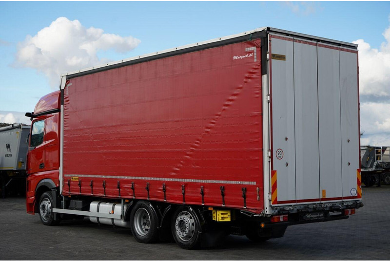 Mercedes-Benz ACTROS 2545 / SOLÓWKA  / 6x2 / OŚ PODNOSZONA / BIG SPACE / WIELT - Тентованный грузовик: фото 3 Mercedes-Benz ACTROS 2545 / SOLÓWKA  / 6x2 / OŚ PODNOSZONA / BIG SPACE / WIELT - Тентованный грузовик: фото 3