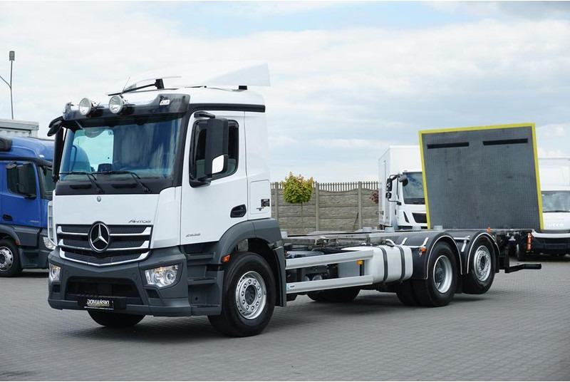 Mercedes-Benz ANTOS / 2535 / ACC / E 6 / BDF + WINDA / 7.15 , 7.45, 7.82 M / O - Грузовик-контейнеровоз/ Сменный кузов: фото 2 Mercedes-Benz ANTOS / 2535 / ACC / E 6 / BDF + WINDA / 7.15 , 7.45, 7.82 M / O - Грузовик-контейнеровоз/ Сменный кузов: фото 2