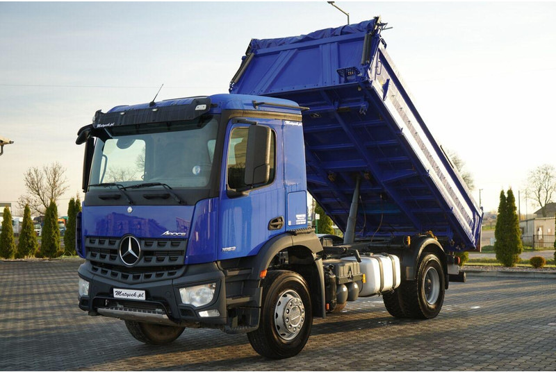 Mercedes-Benz AROCS 1853 / 4X2 / WYWROTKA 3 STRONNA / MEILLER KIPER / EURO 6 / - Самосвал: фото 3 Mercedes-Benz AROCS 1853 / 4X2 / WYWROTKA 3 STRONNA / MEILLER KIPER / EURO 6 / - Самосвал: фото 3