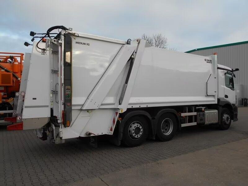 Mercedes-Benz Actros 2536 - Garbage truck - Мусоровоз: фото 3 Mercedes-Benz Actros 2536 - Garbage truck - Мусоровоз: фото 3