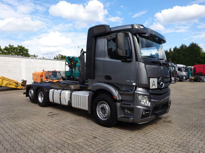 Mercedes-Benz Actros 2545 Hook lift truck 6x2 - Крюковой мультилифт, Автоманипулятор: фото 3 Mercedes-Benz Actros 2545 Hook lift truck 6x2 - Крюковой мультилифт, Автоманипулятор: фото 3