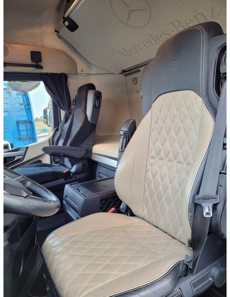 Самосвал Mercedes-Benz Actros 2551: фото 10 Самосвал Mercedes-Benz Actros 2551: фото 10