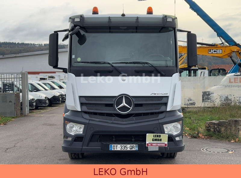 Mercedes-Benz Antos 2540 - Грузовик бортовой/ Платформа, Автоманипулятор: фото 4 Mercedes-Benz Antos 2540 - Грузовик бортовой/ Платформа, Автоманипулятор: фото 4