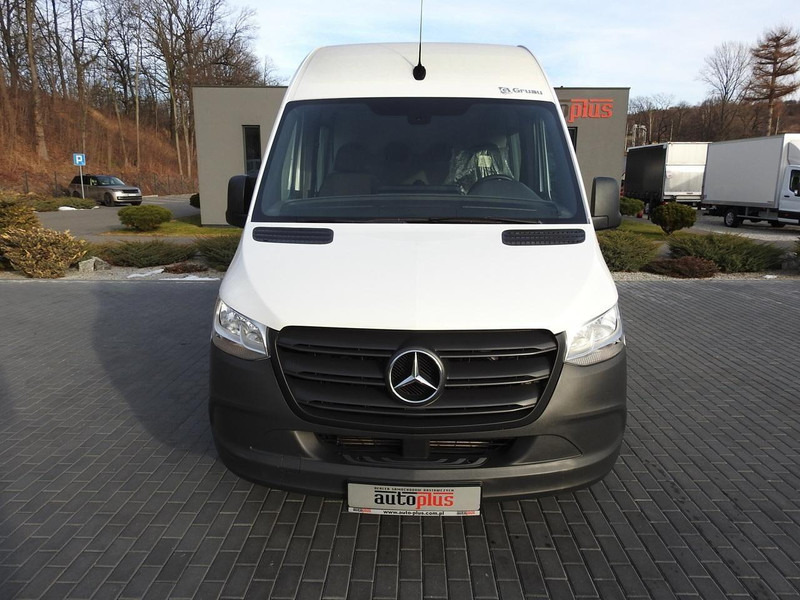 Mercedes-Benz SPRINTER 314 FURGON BRYGADÓWKA 6 MIEJSC TEMPOMAT KLIMATYZACJA - Микроавтобус, Пассажирский фургон: фото 5 Mercedes-Benz SPRINTER 314 FURGON BRYGADÓWKA 6 MIEJSC TEMPOMAT KLIMATYZACJA - Микроавтобус, Пассажирский фургон: фото 5