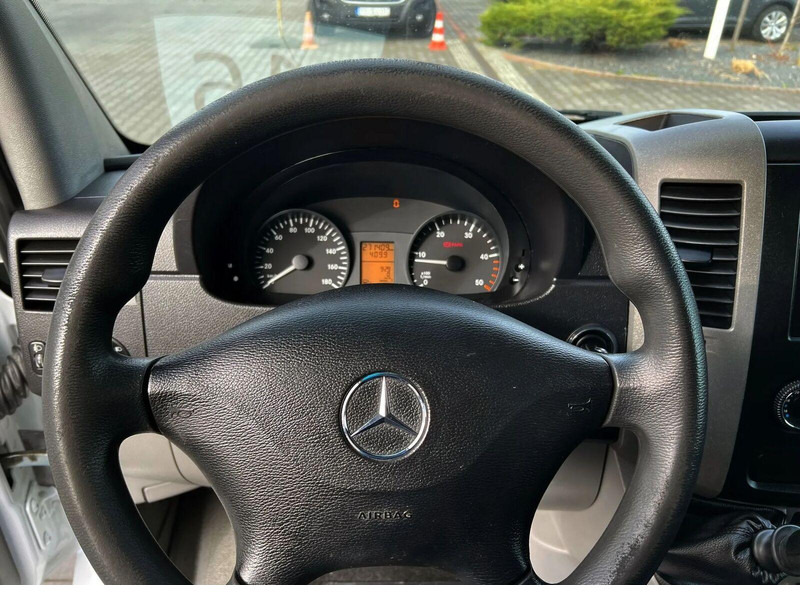Фургон с закрытым кузовом Mercedes-Benz Sprinter 313/513 CDI Kontener 8-palet + Drzwi Bliźniaki Import I: фото 12