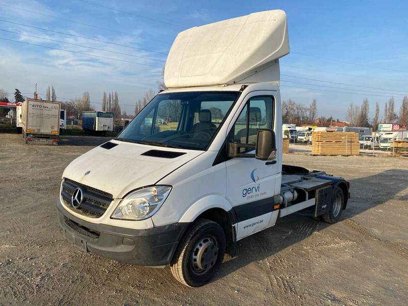 Mercedes-Benz Sprinter 515 - BE Mini Trekker - SZM - 3.5t - Малотоннажный седельный тягач: фото 1 Mercedes-Benz Sprinter 515 - BE Mini Trekker - SZM - 3.5t - Малотоннажный седельный тягач: фото 1