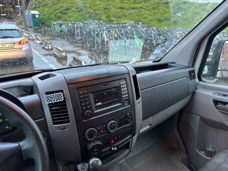 Mercedes-Benz Sprinter Koffer + Tail lift - Фургон с закрытым кузовом: фото 4 Mercedes-Benz Sprinter Koffer + Tail lift - Фургон с закрытым кузовом: фото 4