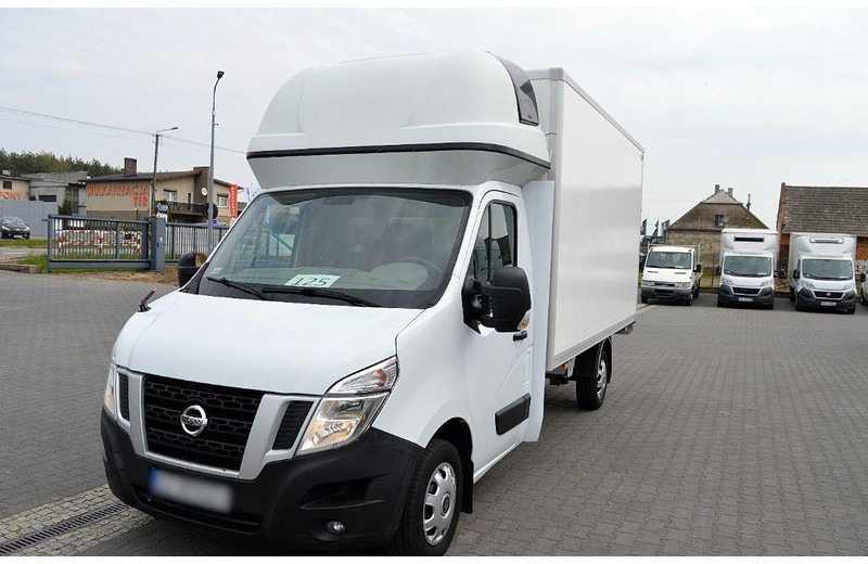 Nissan NV400 Container, Hen House, Registered - Фургон с закрытым кузовом: фото 1 Nissan NV400 Container, Hen House, Registered - Фургон с закрытым кузовом: фото 1