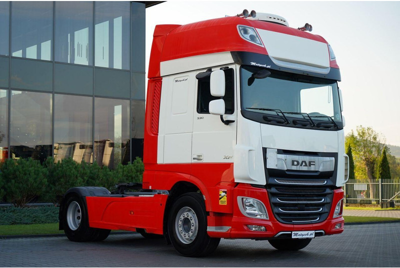 DAF XF 530 / RETARDER / I-PARK COOL / SUPER SPACE CAB / - Тягач: фото 2 DAF XF 530 / RETARDER / I-PARK COOL / SUPER SPACE CAB / - Тягач: фото 2