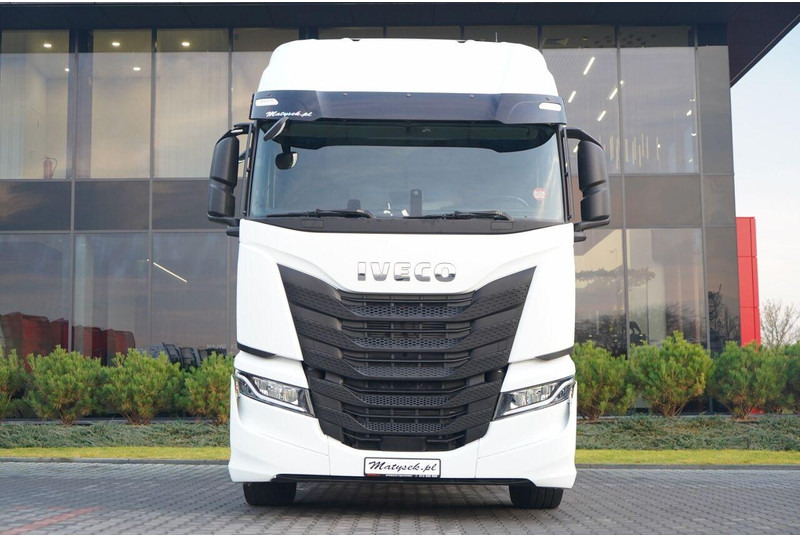 Iveco S-WAY / 530 / RETARDER / I-PARK COOL / - Тягач: фото 3 Iveco S-WAY / 530 / RETARDER / I-PARK COOL / - Тягач: фото 3