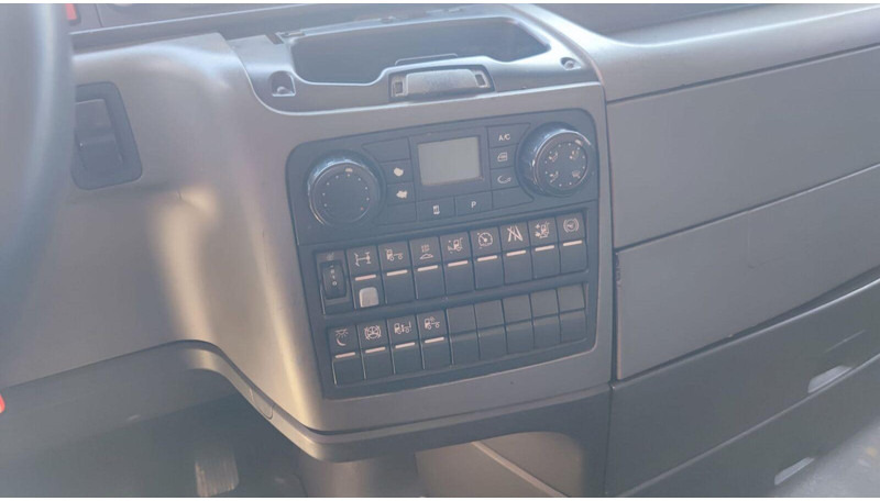 MAN TGX Lowdeck - MEGA - Тягач: фото 5 MAN TGX Lowdeck - MEGA - Тягач: фото 5