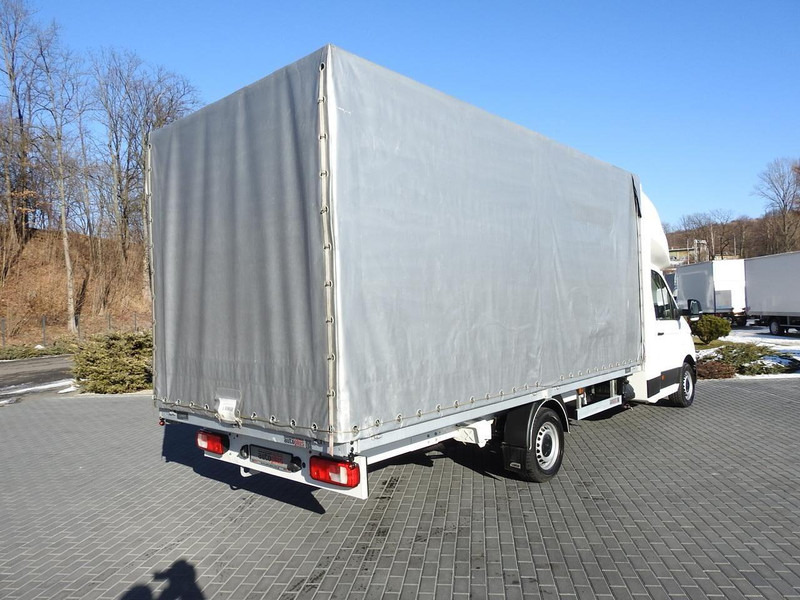 Volkswagen CRAFTER PLANDEKA 10 PALET WEBASTO TEMPOMAT KLIMATYZACJA LEDY PNE - Тентованный фургон: фото 3 Volkswagen CRAFTER PLANDEKA 10 PALET WEBASTO TEMPOMAT KLIMATYZACJA LEDY PNE - Тентованный фургон: фото 3