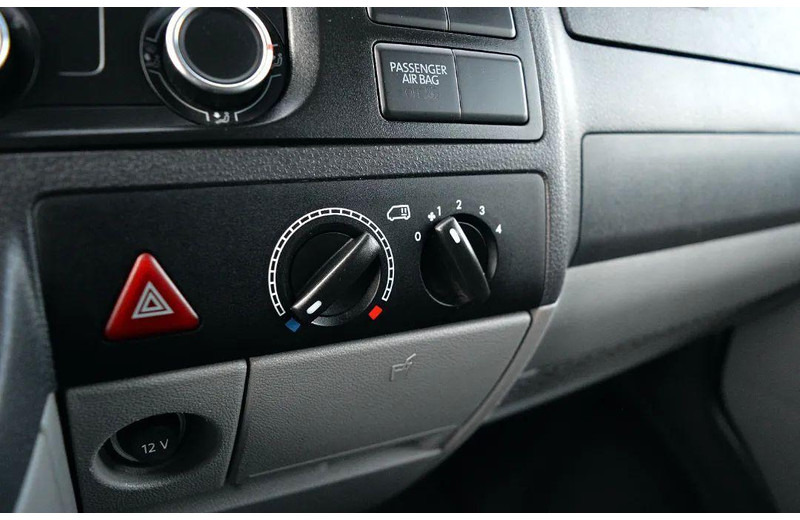 Микроавтобус, Пассажирский фургон Volkswagen Transporter T5 Brygadówka, Osobowy, 9-miejsc, Jeden Właściciel,: фото 17 Микроавтобус, Пассажирский фургон Volkswagen Transporter T5 Brygadówka, Osobowy, 9-miejsc, Jeden Właściciel,: фото 17