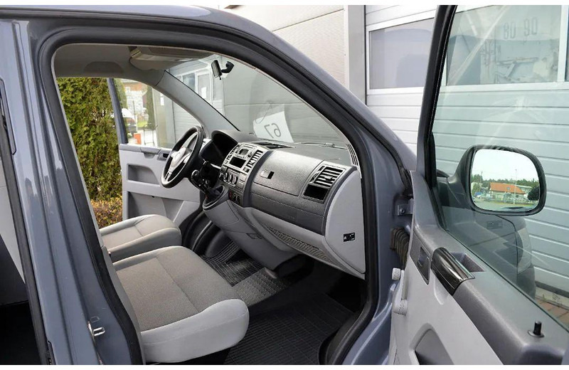 Микроавтобус, Пассажирский фургон Volkswagen Transporter T5 Brygadówka, Osobowy, 9-miejsc, Jeden Właściciel,: фото 20 Микроавтобус, Пассажирский фургон Volkswagen Transporter T5 Brygadówka, Osobowy, 9-miejsc, Jeden Właściciel,: фото 20