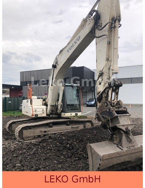 Volvo EC220DL - Гусеничный экскаватор: фото 4 Volvo EC220DL - Гусеничный экскаватор: фото 4