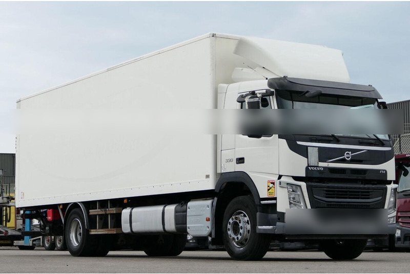 Volvo FM 330 - Koffer - Грузовик с закрытым кузовом: фото 2 Volvo FM 330 - Koffer - Грузовик с закрытым кузовом: фото 2
